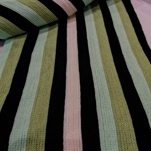 Perry Ellis Black Winter Hat & Stokkhomme Striped Scarf. - Picture 2 of 9